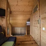 Na Kasztelanskiej Apartment *